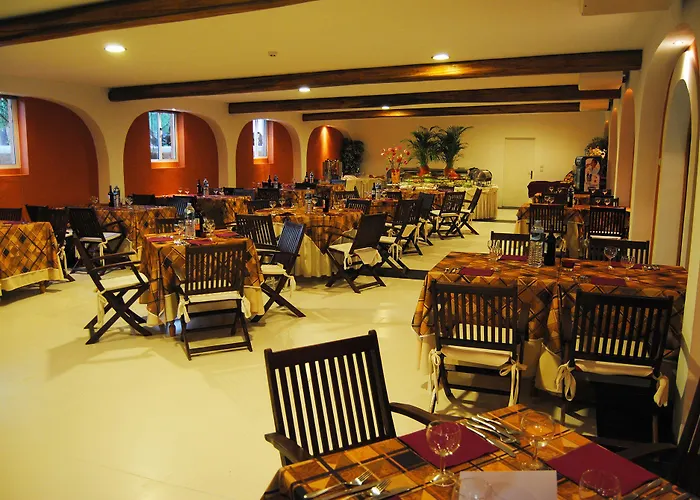 Herdade Real Hotell 4*